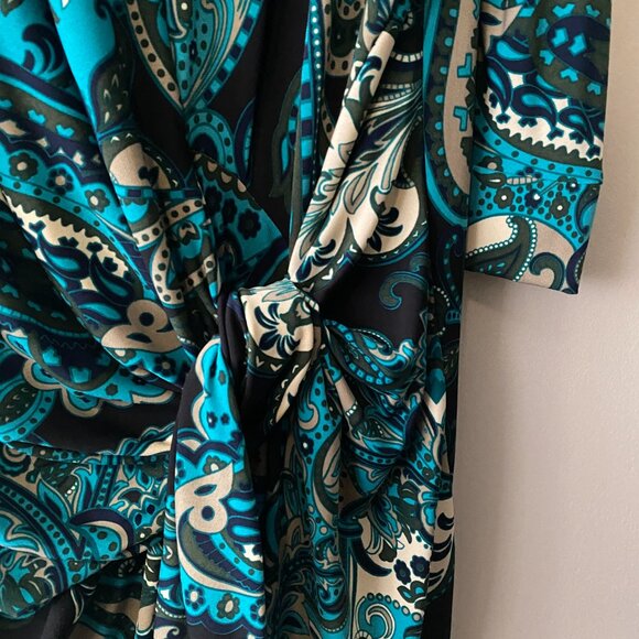 Brian Bailey Blue Paisley Print Front Tie Long Sleeve Round Neck Dress - Picture 7 of 11